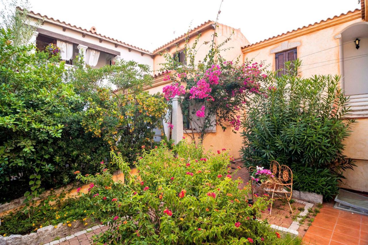 Residence Lu Soli Budoni Affitti Exterior photo