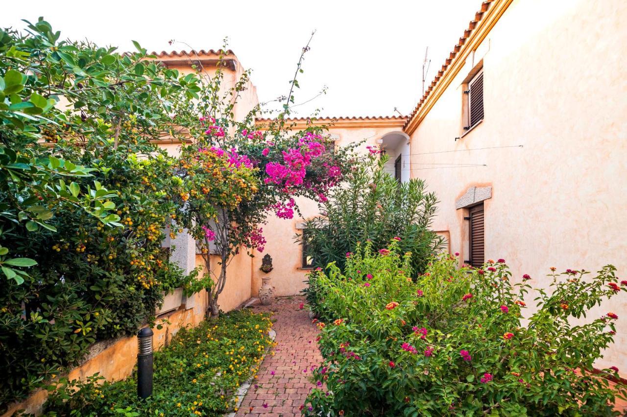 Residence Lu Soli Budoni Affitti Exterior photo